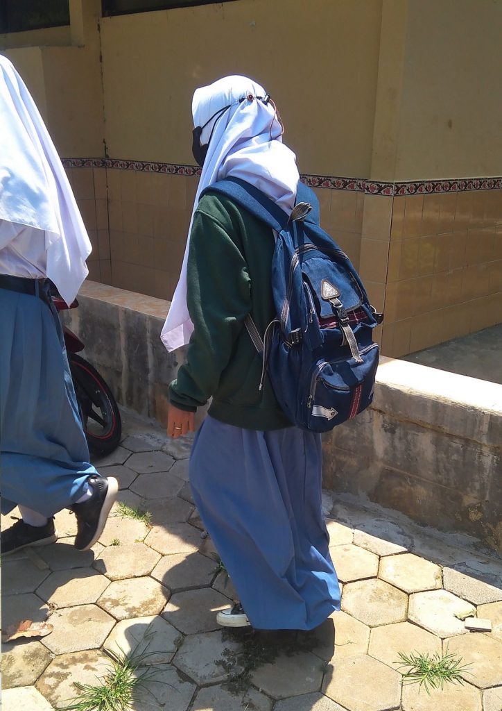 Gambar SMA Soloan Spektakuler PAB 25-10-21 Vol 1